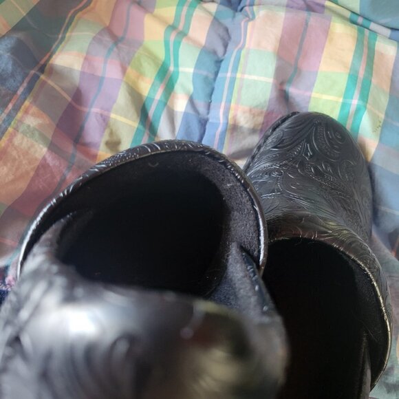 B.O.C Women's Black Tooled Peggy Slip-On Clog Size 8 - Picture 13 of 14